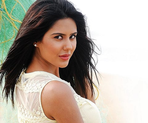 கோடம்பாக்கம் சந்திப்பு: முத்தப் பாராட்டு!