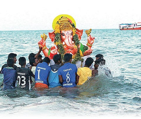 தூய்மையிலும் கடவுளைக் காணலாம்