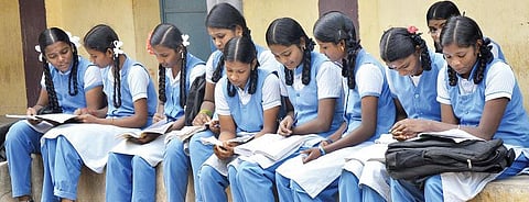 தேர்வுக்குத் தயாரா? - பயிற்சியில் வசப்படும் ஆங்கிலம் (பிளஸ் 2 ஆங்கிலம்)