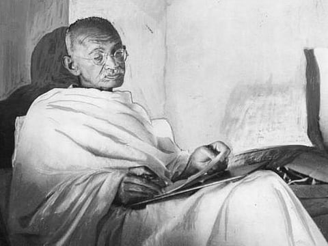 பார்க்கவும் படிக்கவும் காந்தி!