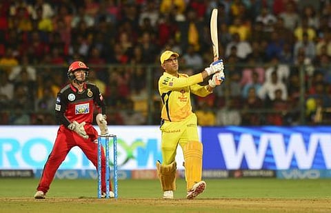 தோனிக்கு 80 வயதானாலும் என் அணியில் அவர் ஆடுவார்: டிவில்லியர்ஸ் நெகிழ்ச்சிக்கு தோனி ரசிகர்கள் எழுச்சி