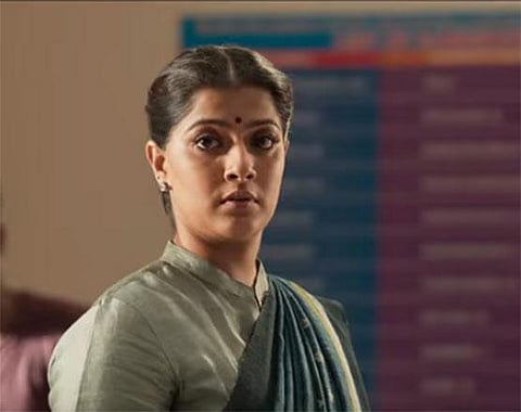 முட்டாள்தனத்தை நிறுத்துங்கள்: ‘சர்கார் சர்ச்சை குறித்து வரலட்சுமி