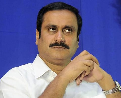 தமிழ்நாடும் இந்தியாவில்தானே இருக்கிறது?- அன்புமணி காட்டம்