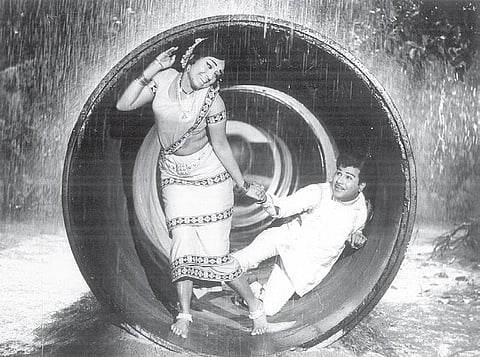 சி(ரி)த்ராலயா 44: கடத்தப்பட்ட எழுத்தாளர்!