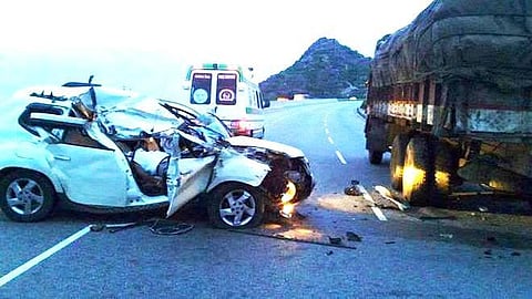 மோட்டார் வாகன விபத்தில் மரணமடைந்தவருக்கு வாரிசு இல்லாவிட்டால் உடன் பிறந்தவர்களுக்கு இழப்பீட்டை வழங்க வேண்டும்: உயர் நீதிமன்றம் அதிரடி