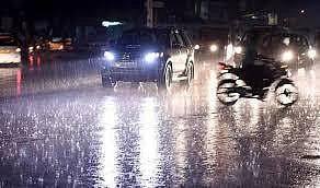 அடுத்த மூன்று நாட்களுக்கு தமிழகத்தில் பரவலாக மழை தொடரும்: சென்னை வானிலை மையம்