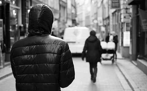 ஆண்களுக்காக: 3-  பார்வையில் உரசாதீர்...