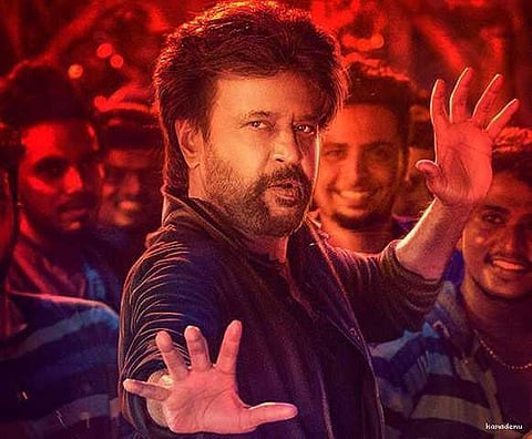 போட்டுத் தாக்குது பேட்ட உல்லாலா… உல்லா லாலா!