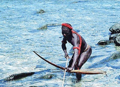 வரலாறு தந்த வார்த்தை 40: அந்த ‘அறி’வாளை மறைங்க..!