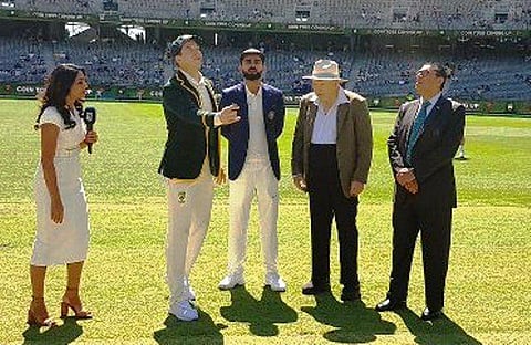 பெர்த் டெஸ்ட்: டாஸ் வென்றது ஆஸி.; இந்திய அணியில் வேகப்பந்துவீச்சுக்கு முக்கியத்துவம்