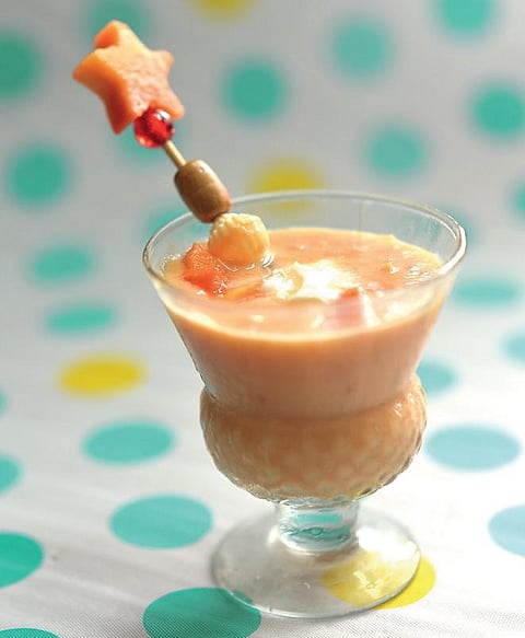 குழந்தைகளும் சமைக்கலாம்: புரூட் லஸ்ஸி