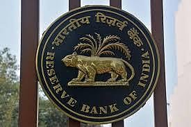 பிமல் ஜலான் தலைமையில் நிபுணர் குழு நியமனம்﻿