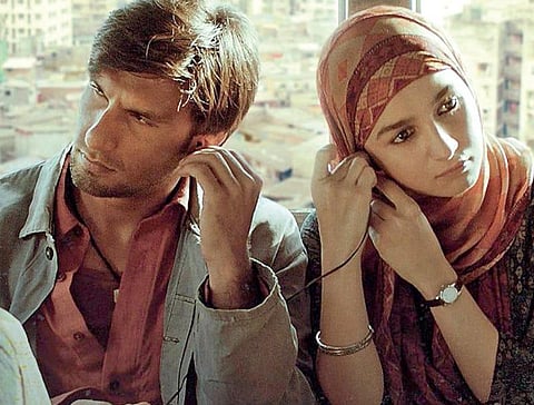 மும்பை கேட்: தெருப் பாடகர்களின் கதை!