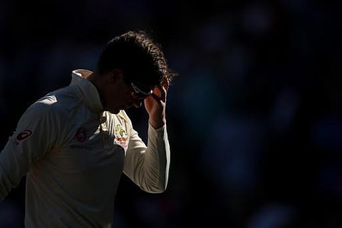 2 நாட்கள் மைதானம் நெடுக பந்தை ஓட ஓட விரட்டியதற்குக் காரணம் டிம் பெய்ன் கேப்டன்சியே: நேதன் லயன், பவுலிங் கோச் சாக்கர் கடும் அதிருப்தி