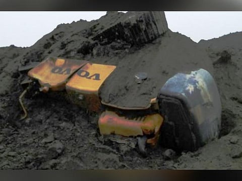 மேகாலயா சுரங்கத்தில் இருவர் உயிரிழப்பு: மீட்பு பணியில் கடற்படை