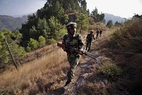 காஷ்மீரில் எல்லை பாதுகாப்புப் படையின் துணை தளபதி மரணம்