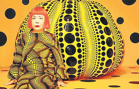 பக்கத்து வீடு: புள்ளியில் விரியும் பிரபஞ்சம்!