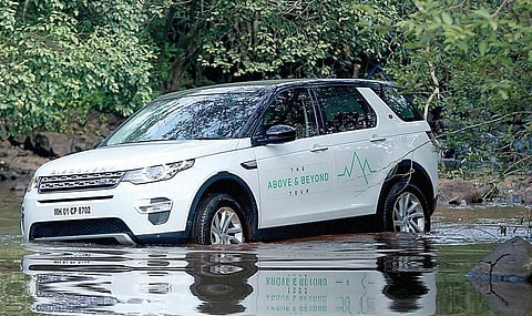 லேண்ட் ரோவருடன் ஒரு நாள்...