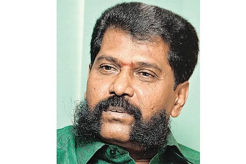 நக்கீரனுக்கு எதிரான வழக்கு விசாரணைக்கு தடை﻿
