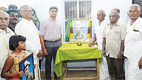 ஆங்கிலேய ஆட்சியருக்கு 144 ஆண்டுகளுக்கு பின் நன்றி விழா - பொட்டல்காடுகளை விவசாய பூமியாக மாற்றியவர்:  குலையன்கரிசல் கிராமத்தில் விவசாயிகள் நெகிழ்ச்சி