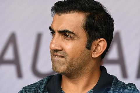 அரசு எந்திரங்கள் நம்மைப் பற்றி என்ன நினைத்துக் கொண்டிருக்கின்றன? -டெல்லி தீ விபத்து விவகாரத்தில் கம்பீர் கடும் சாடல்