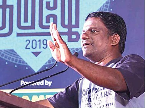 கேள்வி நீங்கள் பதில் சமஸ்: நாட்டுப்பற்று என்பது நிலப்பரப்பின் மீதான பற்று அல்ல!