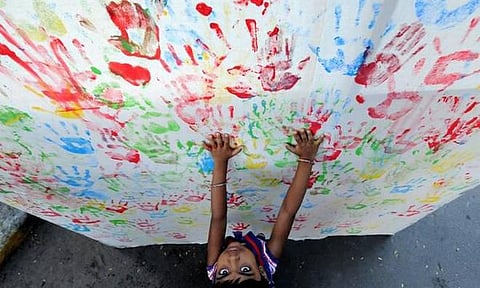 யமுனை ஆற்றில் பிணமாக மிதந்து கிடந்த இரட்டைக் குழந்தைகள்: கடத்தப்பட்டு ஒரு வாரம் ஆன நிலையில் அதிர்ச்சி சம்பவம்