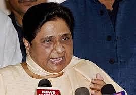 ரபேல் விமானம் பயனுள்ளது என பிரச்சாரம் செய்யும் பிரதமர் மோடி ராணுவத்தில் அதை சேர்க்காமல் விட்டது ஏன்? - மாயாவதி கேள்வி