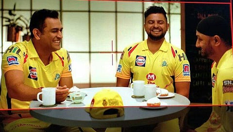 தல பாட்டு பாட நான் டான்ஸ்ஆட: வானுக்கும் எல்லை உண்டு நட்புக்கில்லையே: பட்டையை கிளப்பும் ஹர்பஜன் சிங்