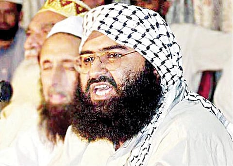 சீனாவும் தீவிரவாதி மசூத் அசாரும்﻿