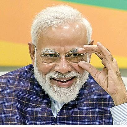 பாஜக கூட்டணி 300 தொகுதிகளை கைப்பற்றும்: புதிய கருத்துக் கணிப்பில் தகவல்