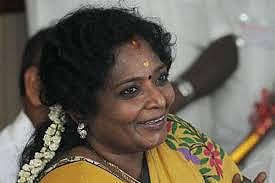 குற்ற பரம்பரை அல்ல கற்ற பரம்பரை: வேட்புமனு விவகாரத்தில் தமிழிசை ட்வீட்