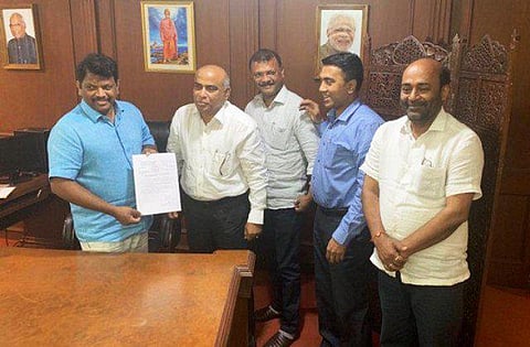 கோவாவில் அரசியலில் திடீர் திருப்பம்: கூட்டணி கட்சி எம்எல்ஏக்கள் நள்ளிரவில் பாஜகவில் இணைந்தனர்: துணை முதல்வர் பதவி பறிப்பு?