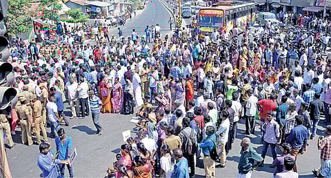 கோவை அருகே மாயமான 7 வயது சிறுமி; பாலியல் துன்புறுத்தல் செய்யப்பட்டு கொலை: ﻿10 தனிப்படைகள் அமைக்கப்பட்டு 4 பேரிடம் விசாரணை
