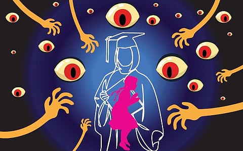 தடைகளைத் தாண்டி: கடத்தப்பட்ட பெண்ணின் சாதனை வெற்றி