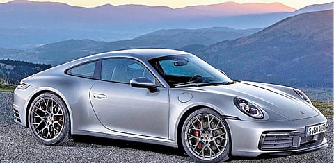 புதுப்பொலிவுடன் வரப்போகும் போர்ஷே 911