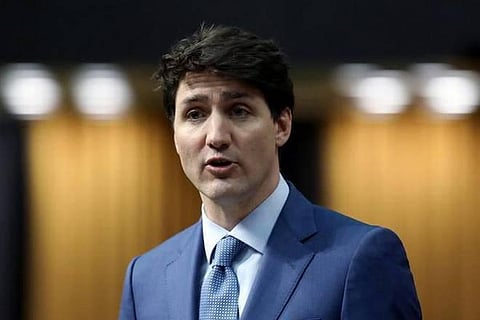 தன் மீது ஊழல் குற்றசாட்டை சுமத்திய முன்னாள் அமைச்சர்களை கட்சியிலிருந்து நீக்கிய ஜஸ்டின்