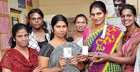 வண்ணங்கள் ஏழு 50: முன்மாதிரியான மும்பை திருநங்கைகள்!