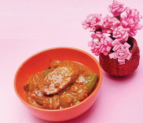 வாழை சமையல்: சைவ மீன் குழம்பு