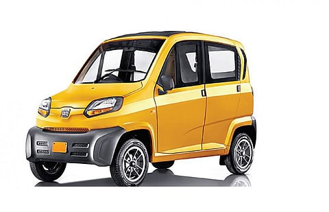 பஜாஜ் ‘க்யூட்’ கார் போல இருக்கும் ஆட்டோ!