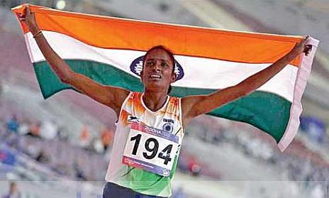 இந்த வெற்றியைப் பார்க்க அவ அப்பா இல்லைன்னுதான் வருத்தமா இருக்கு- கலங்கும் கோமதியின் தாய்