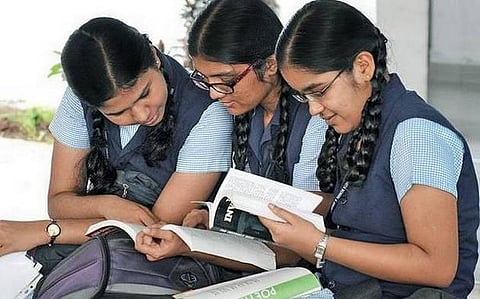 கண்ணாடி, லென்ஸ் எது பெட்டர் சாய்ஸ்? - 
கண்களை கண்ணைப் போல் பாதுகாப்போம்