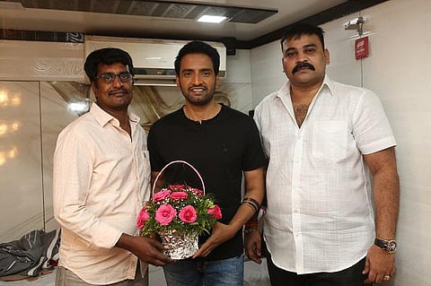 ஆர்.கண்ணன் இயக்கத்தில் சந்தானம்