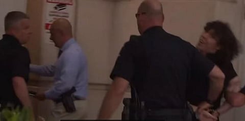 மற்றவர்களுக்காக தன் உயிரைத் தியாகம் செய்த மாணவன் - வடக்கு கரோலினா துப்பாக்கிச் சூடு சம்பவத்தில் போலீஸார் உருக்கம்