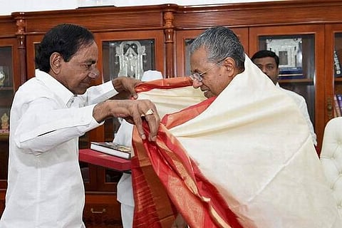 தென் மாநிலங்களில் இருந்து பிரதமர்: சந்திரசேகர் ராவ் புதிய திட்டம்; முயற்சி கைகூடுமா?