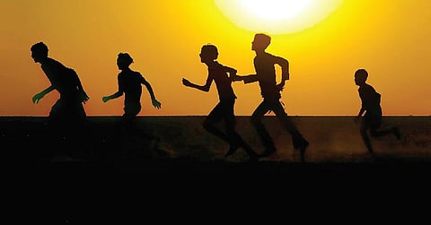 பயனுள்ள விடுமுறை: கோடையில் விளையாடிக் களிப்போம்