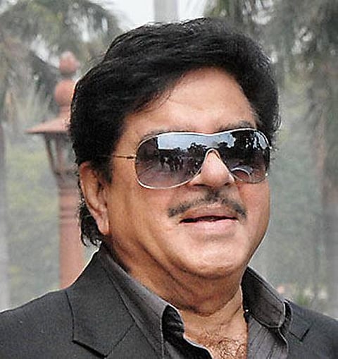 விதிவிலக்குகளுடன் கட்சித் தாவிகளைக் காவு வாங்கிய 2019 மக்களவைத் தேர்தல் முடிவுகள்: சுவாரஸ்யமான முரண்கள்