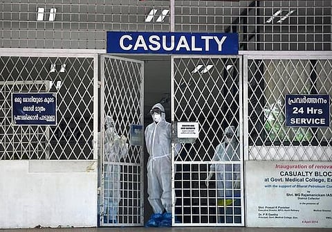 நிபா வைரஸ்: பீதியைக் கிளப்பி விடும் ‘சதிக்கோட்பாட்டாளர்கள்’ இருவர் கைது: கேரள போலீஸ் அதிரடி