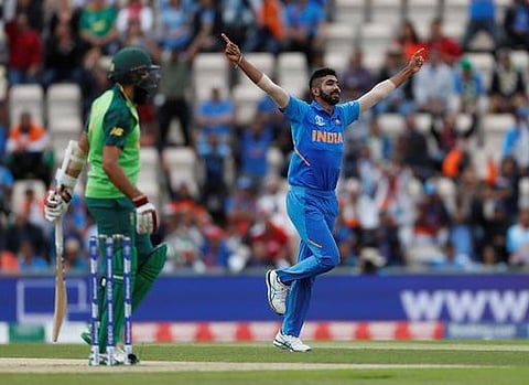 மூன்று ஸ்லிப்களுடன் கடும் ‘அட்டாக்’: பும்ராவின் வேகத்தில் திணறும் தென் ஆப்பிரிக்கா