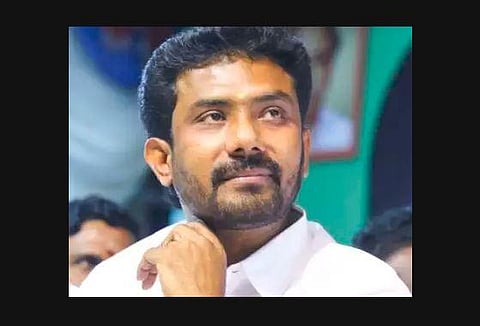 என் மீதான விமர்சனங்களை பெரிதாக எடுத்துக் கொள்வதில்லை: எம்.பி.ரவீந்திரநாத் குமார்